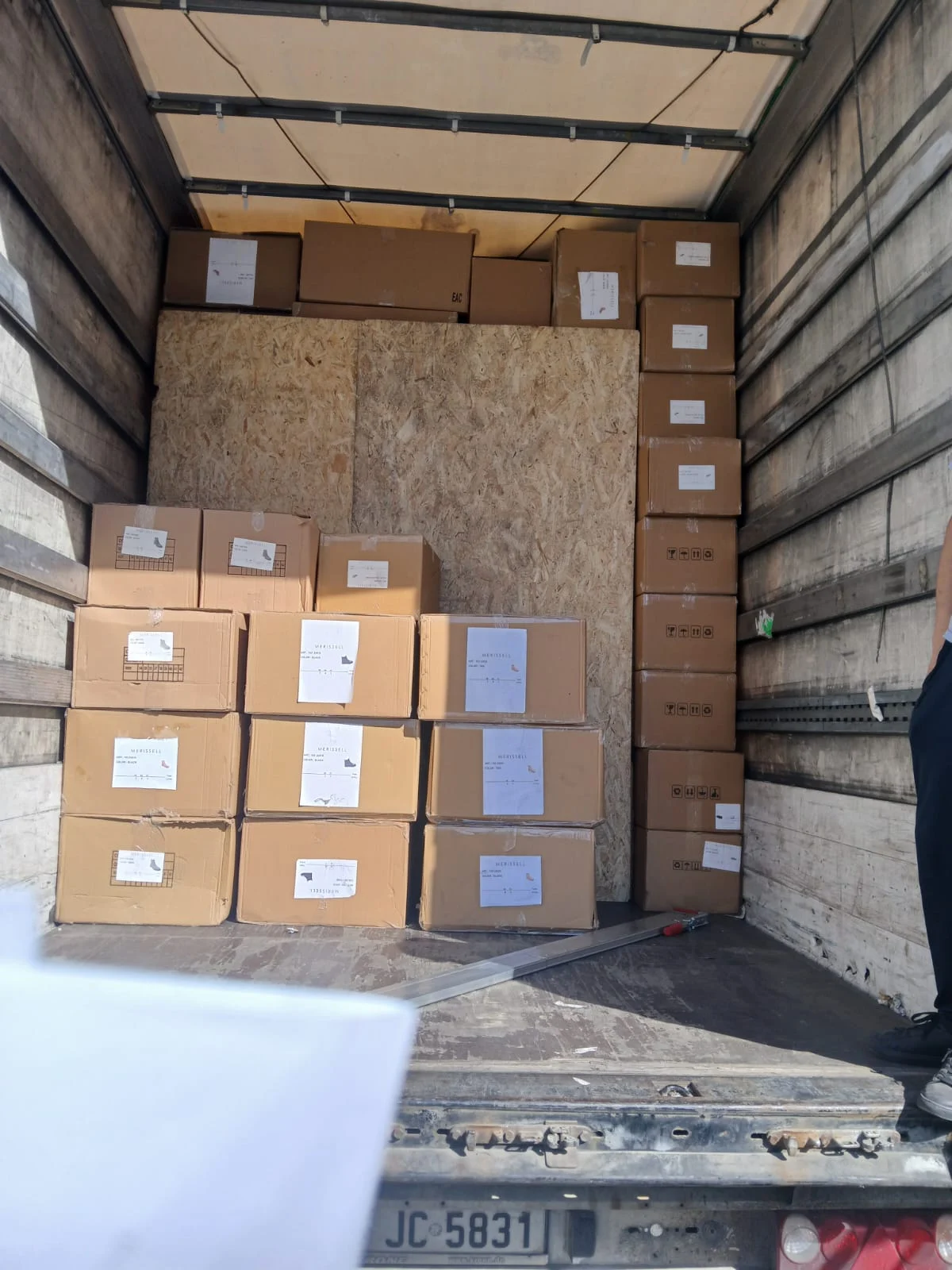 Shipment and loading archive — image 7